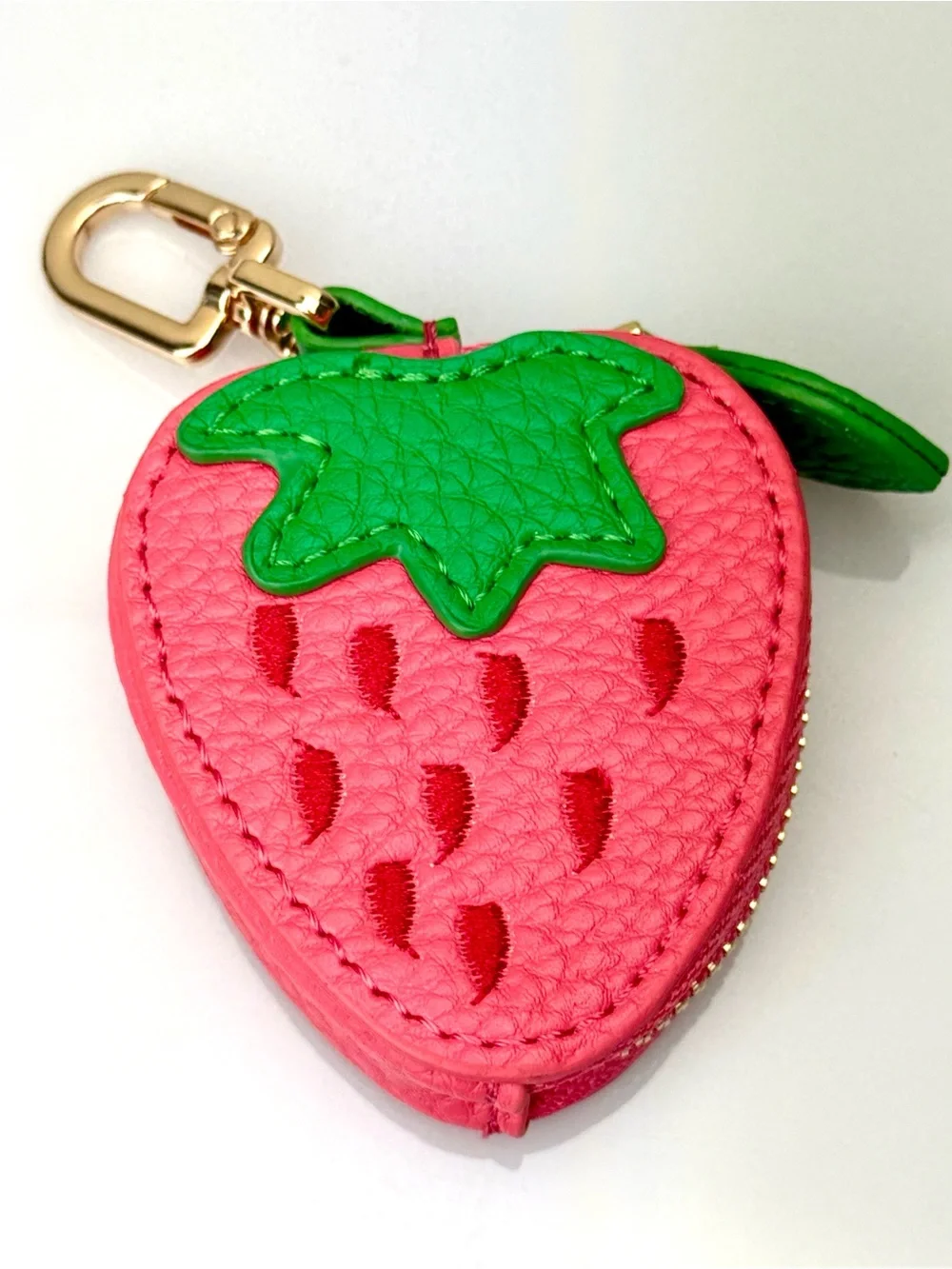 🍓 Strawberry Coin Pouch Keychain Micro Mini Bag Charm